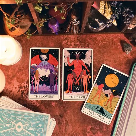 The Avant Garde Aesthetic: How Witch Tarot Cards Push the Boundaries of Visual Artistry
